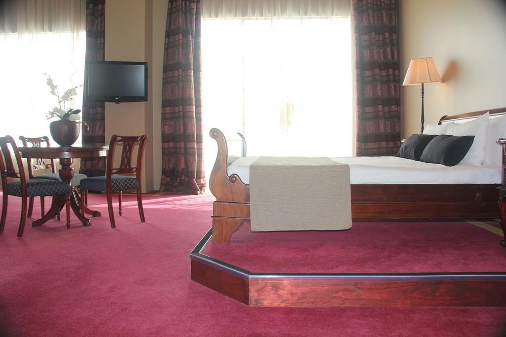Hotel Vr Hamilton Extérieur photo
